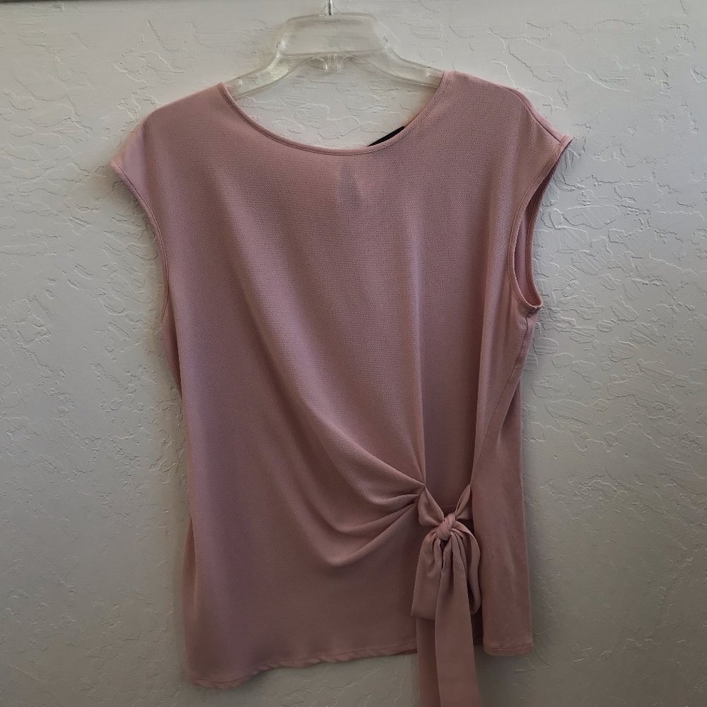 Vince Camuto Blouse. Blush.  Size Small